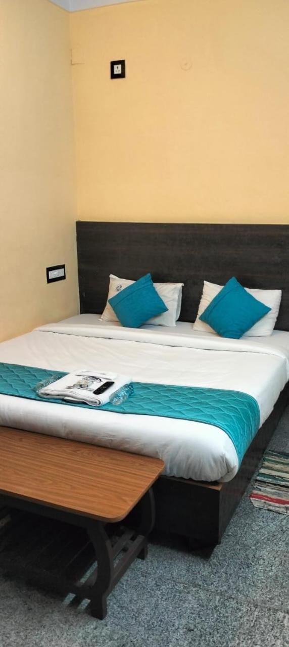 Dolphin Resort Yelagiri Exterior photo