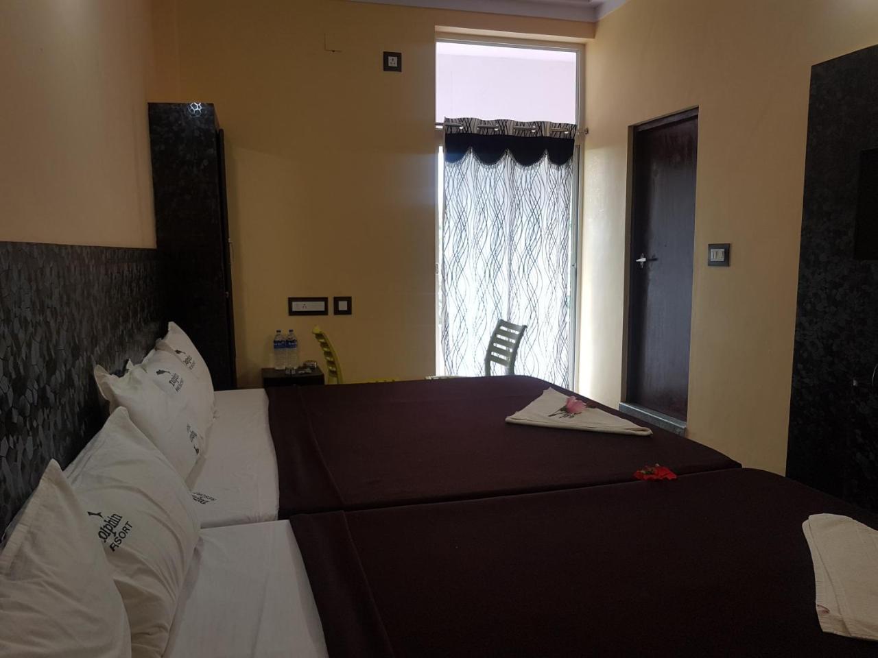 Dolphin Resort Yelagiri Exterior photo